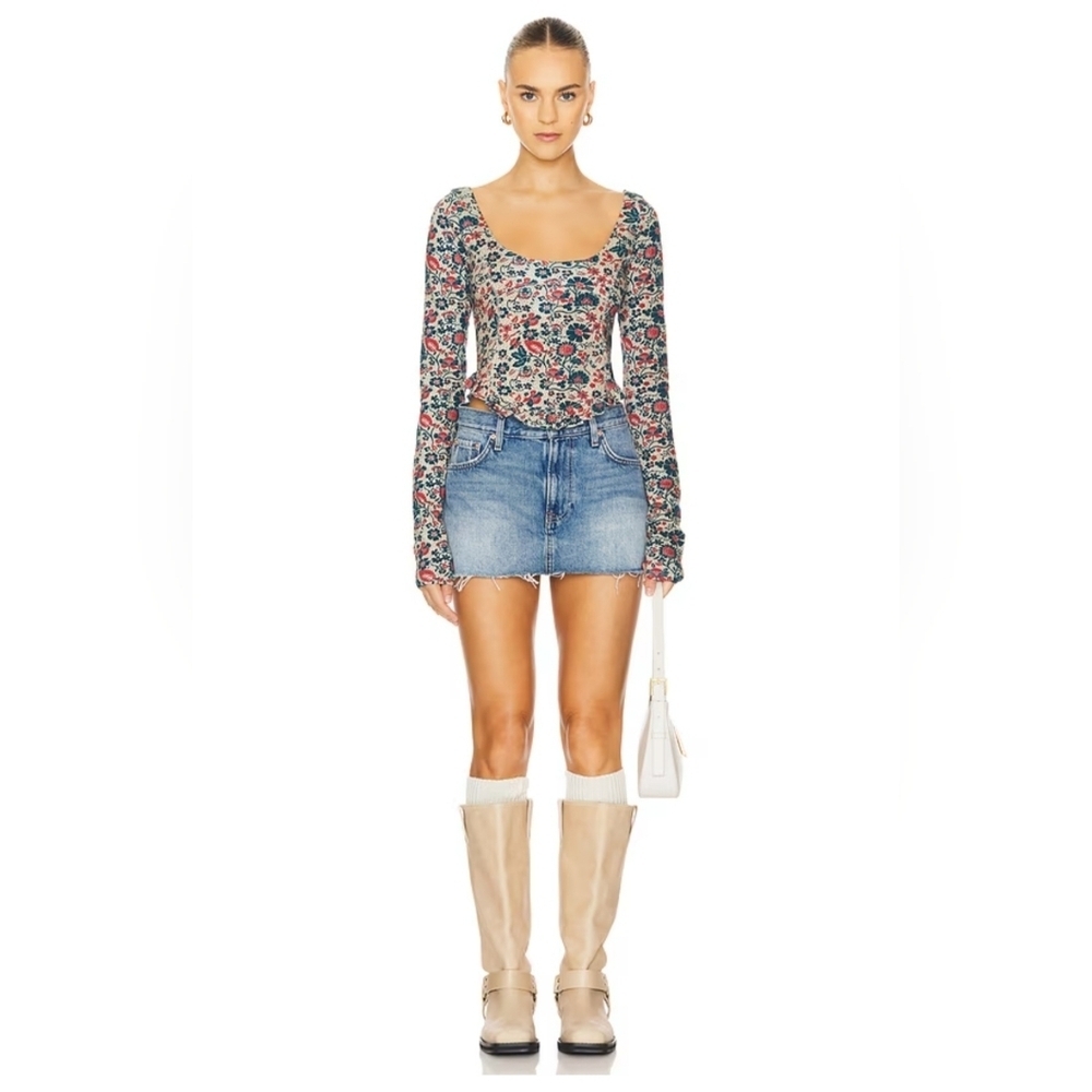 Free People Fitted Red & Blue Long Sleeve Floral Crop Top With Ruffled Hem
